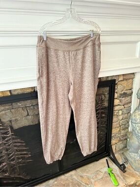 Athleta Softluxe Jogger in Heathered Taupe